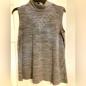Cute grey top with rhinestone accent medium